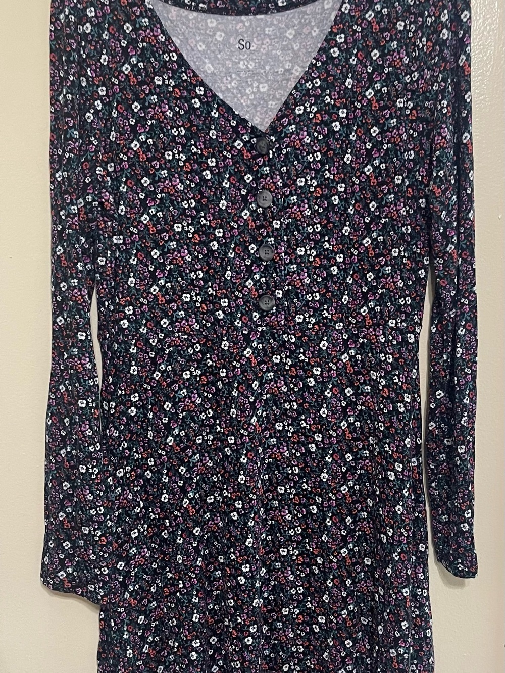 So Floral Button-Front Long Sleeve Top in Black with Pink & White Blossoms